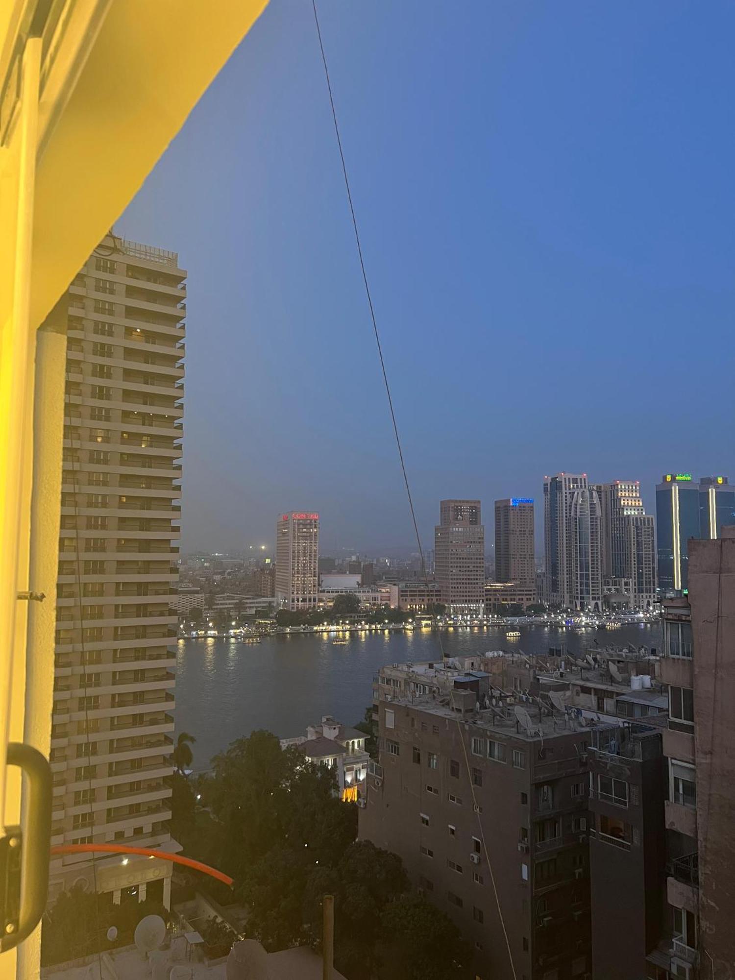 Apartment Luxurious Nile View In Zamalek Cairo